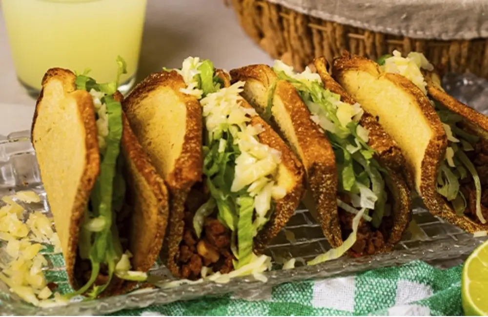 Confira sete brincadeiras para fazer com amigos em casa