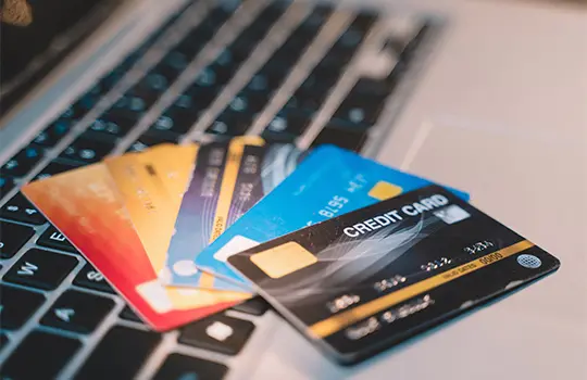 Economizando com sabedoria: como diminuir gastos no cartão de crédito slide 1