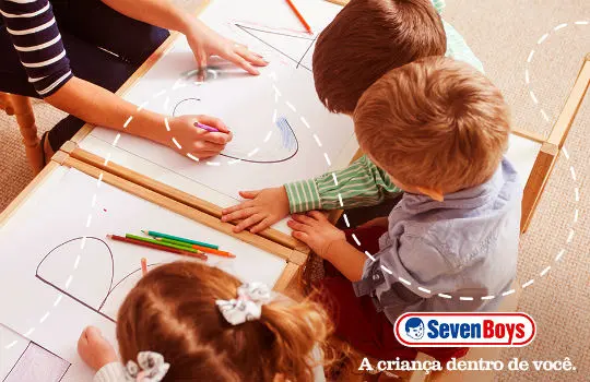 Atividades para ajudar na alfabetização dos filhos. Veja como ajudar em casa! slide 1